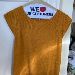 Madewell XS light weight almost sweater-like top golden yellow